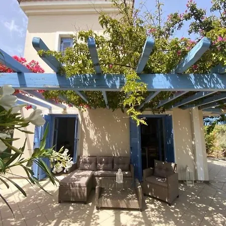 Mariella Sea Villa *